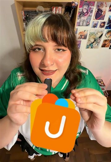 Tardó… pero llegó 📦✨ Este es mi pedido de JPFans, una plataforma nueva que te permite comprar directamente desde Japón 🇯🇵 JPFans reúne tiendas como Mercari 🛍️ y Amazon Japón, así que básicamente puedes buscar cosas que normalmente serían difíciles de conseguir desde acá. En este video les muestro el unboxing completo, todo lo que pedí y cómo llegó. ¿Ustedes qué pedirían de Japón? 👀 Los leoooo 👇 #jpfans #anime #otaku #animehaul #unboxing