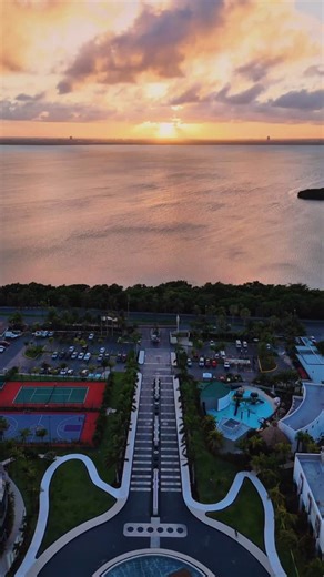 From strings to sunsets, walk through our iconic guitar entrance and end with a sunset that hits all the right notes. #HRHCancun . . . . #Mexico #Hotelcancun #Sunset #Beach #Hotel #Vacation | Hard Rock Hotel Cancun
