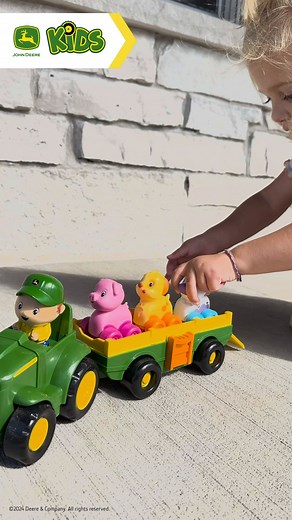 Help them learn different animals and their sounds with this toy! 🐄🧑‍🌾 Available at Target! https://bit.ly/3FJOzaj | TOMY