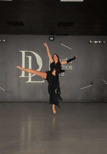 Et vous ??? Quel sport avez-vous choisi et pourquoi ? Chorée by @Ade #choreography #danse #dance #choreo #lyrical