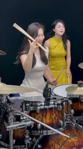 NO.6 Learn a drumming！30秒學會一個架子鼓小技巧!#架子鼓 #架子鼓演奏 #女鼓手 #china #drumset #talent #viral