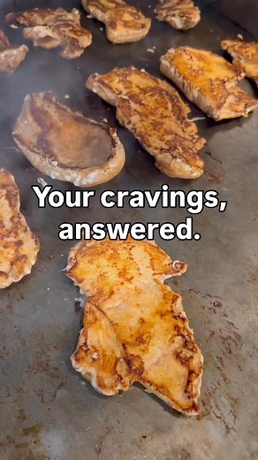 Flaky, golden & made fresh to order. The Mexicali Chicken Empanada is here to steal the spotlight. Add a drink for just 89¢! 🔥 | Taco Mayo