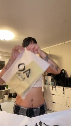 Moanna🦋 | Inlove with this new gymshorts from @activeonewear thankyou so much. Use Code: moannabanana20 for 20% discount Link 🔗 in my bio.... | Instagram