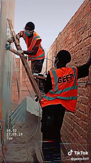 installation d'une prise de terre prise le paratonnerre