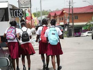 STUDENT 15, STABBED IN SCHOOL FIGHT: TRINIDAD NEWS