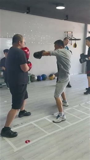 Master the Art of Hook Punches - Boxing Technique Unveiled