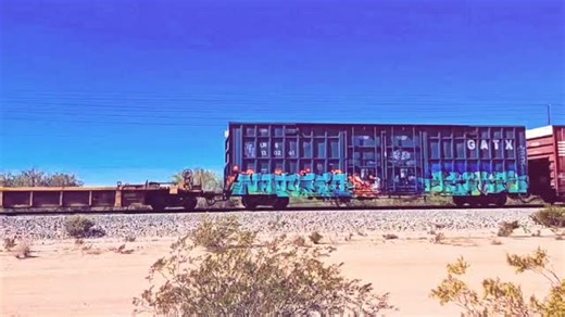 . . .. . . . . #TrainGraffiti #GraffitiOnTrains #RailwayArt #TrainBombing #GraffitiArt #StreetArt #UrbanArt #TrainYardArt #FreightGraffiti #RailGraffiti #GraffitiOfTheDay #TrainGraffitiLife #GraffitiLovers #StreetArtistry #UrbanGraffiti #arizona #boxcargraffiti #boxcar #fr8graffiti #fr8graff #fr8porn #freightjunkies #rollingcanvas #freightjunkie #paintedtrains #benchingtrains #moniker #monikers | rollinggraffiti