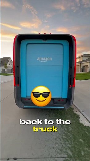 Inside Look at Rivian's Electric Amazon Van ⚡️