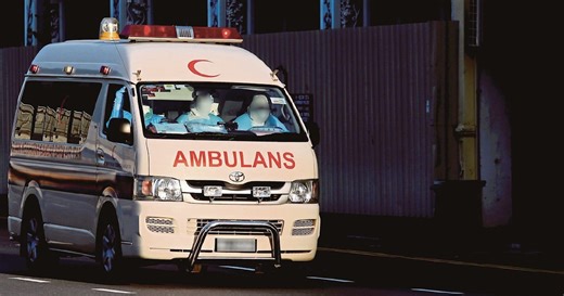 Lapan individu terkandas di Bukit Larut | Harian Metro