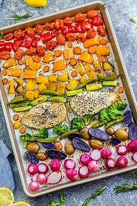 Lemon Herb Chicken with Rainbow Vegetables | Easy Sheet Pan Dinner