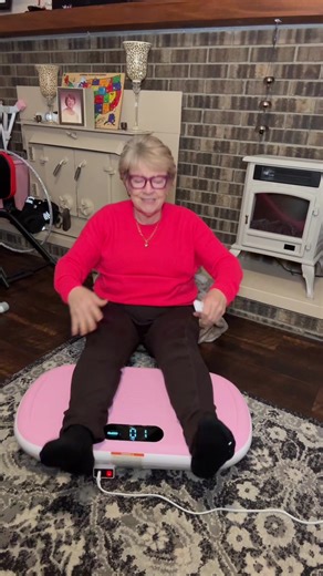 Don’t sit like a bump on a log - sit like a queen on a throne and reap the benefits! @Merach US @Merach smartlife @Merach fitness @Merach US #vibrationplate #tiktokshopstockup #pelvicfloor #osteoporosis #balancechallenge