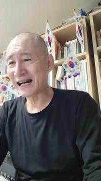 How to Find Local Restaurants on Your Japan Trip #shorts