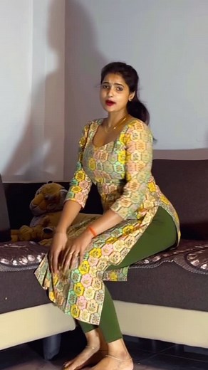 Rudrakshita Yadav on Instagram: "Oye bb @officialsingersattogurjar_ @rudra_kshita #explore #reels #instadaily #instagram #viral #trendy #trendingsongs #viral #rudra_kshita #trendingreels #reelsinstagram"