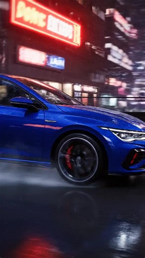 Extreme close-up of a Golf 8 GTI dual exhaust pipes | Golf 8