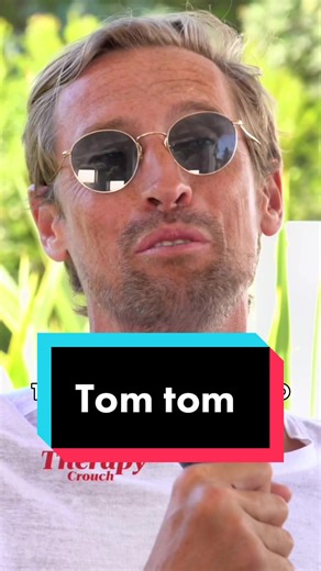 TOM TOM the ultimate gift💃🏼🕺🏼 #petercrouch #abbeyclancy #thetherapycrouch #therapy #petercrouchpodcast