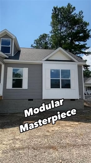Factory Homes & Trailers on Instagram: "This modular home is the “Rockbridge Elite 2” built by R-Anell Homes! This prefab house model is located in Sanford, Nc at Homes By Vanderbuilt! Be sure to watch the FULL tour for all the info and price estimates, link in bio! #modularhome #prefabhouse #housetour #newhome #house manufacturedhomes realestate modularhouse"