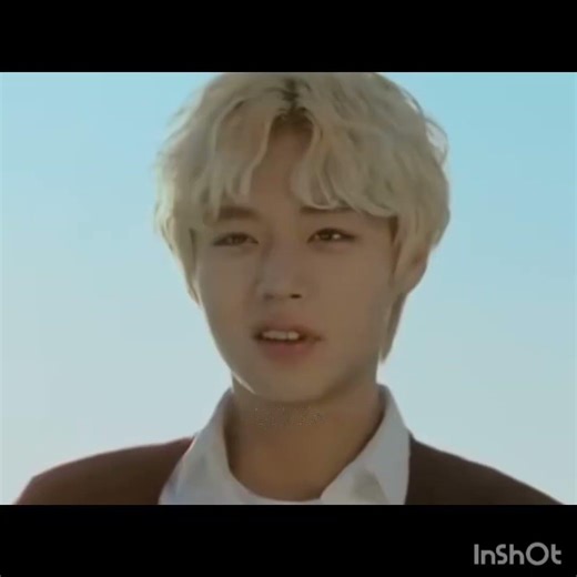 حبيت 😫|الربيع الازرق من مسافه بعيده+البطل الضعيف #blackpink #اكسبلور #اكلتك #ورك #bts