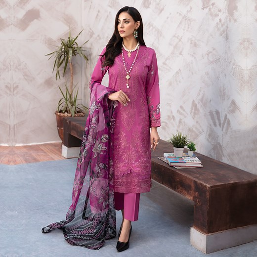 11K views · 41 reactions | Immerse yourself in the dynamic allure of the GHAZAL Collection, available LIVE NOW. Delve into a realm of enchanting colors and enduring sophistication. Explore at: www.ramsha.pk #ramsha #newcollection #GHAZAL #lawn #livenow | Ramsha | Facebook