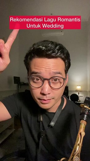 Lagu Wedding Romantis: The Way You Look at Me - Rekomendasi Lagu Pernikahan