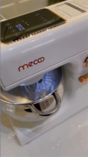 This Stand Mixer Ferments Dough by Itself 🤯