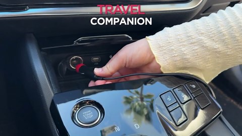 Frigidaire Portable Retro 12-Can Mini Refrigerator EFMIS462, Pink