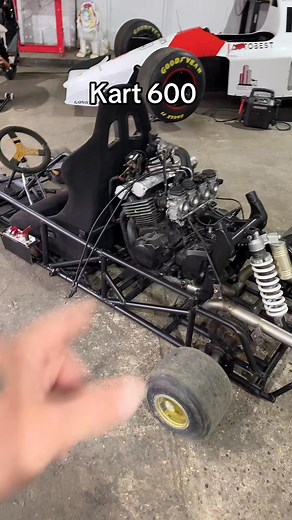 553K views · 5.1K reactions | J'installe un moteur de moto sûr un kart  #fredcars38 #foryoupage | Fredcars38 | Facebook