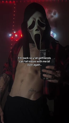 Exploring the Ghostface Mask Kink Phenomenon