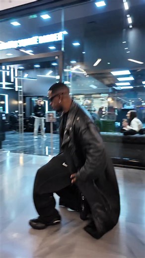 My barber shop is open who want a haire cut 😭😭 @madisonsquarebarber.fr / he was not ready 😭😭 | Mr. boris becker