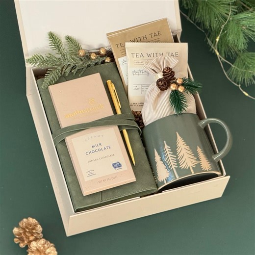 Cozy Holiday Employee Gift Box, Christmas Corporate Gift, Team Appreciation, Client Thank You, Winter Gift Basket, Holiday Box for Coworker - Etsy