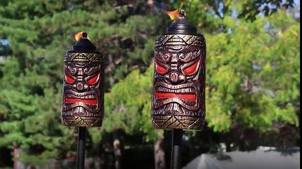 Sunnydaze Tiki Face Outdoor Lawn Patio Torch, Set of 2