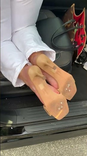 Sandals #wonderlatinfeet #soles I ‪@WonderLatinFeet‬