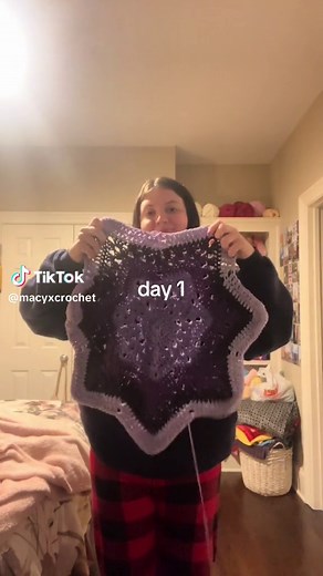 Betty McKnit 6-Day Star Blanket Crochet Tutorial