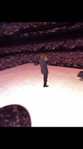 1.4K views · 106 reactions | Daqui a pouquinho tem show, viu... By @u2 | U2 Ultraviolet U2 Fan Club Brazil | Facebook