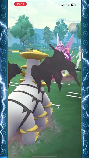 Typhlosion / Gastrodon / Giratina | Gastrodon Solo Carry | UL PvP