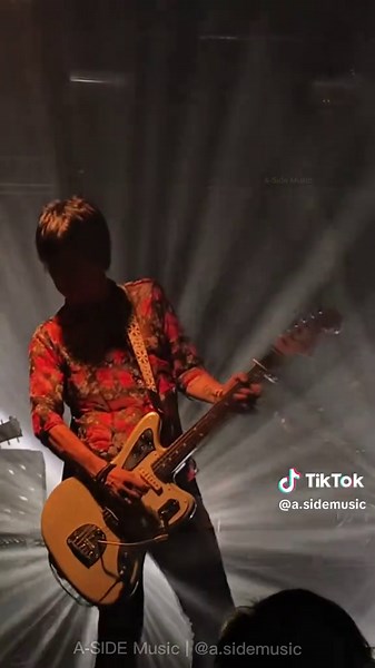 Johnny Marr: The Guitar Genius Behind The Smiths