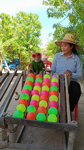 WoW Monkey Join Playing Challenge Game At Home