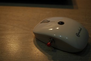 WIRELESS 555 Timer Mouse Modification
