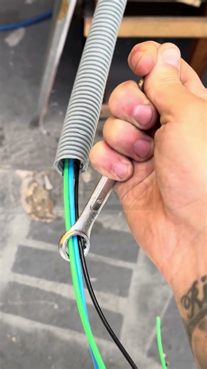 The perfect technique for pulling wire through conduit A simple trick #USA #WiringHack #WorkshopFix
