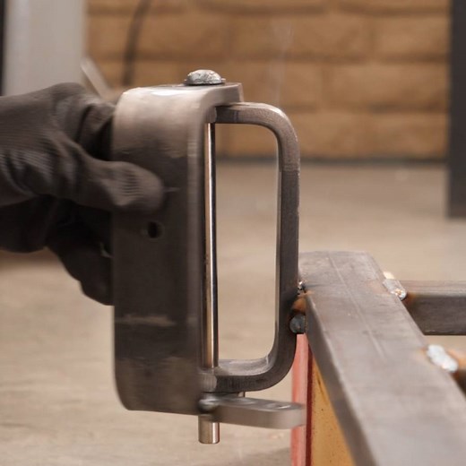 Crazy Ride In A Bathtub Thanks for watching! Please be aware that this video is for entertainment purposes only and techniques shown should not be attempted at home! | The Humor Train