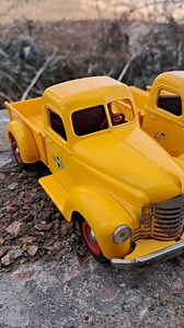 Look what the cat dragged in.. Fresh inventory of Product Miniatures IHC pickups.. . . . #internationaltrucks #internationalharvester #vintagetoys #vintage #dolloffantiques #oldtruck #vintagepromo #classictruck #classictruck #productminiature #antiquesandcollectibles | Dolloff Antiques Collector Car & Truck Parts