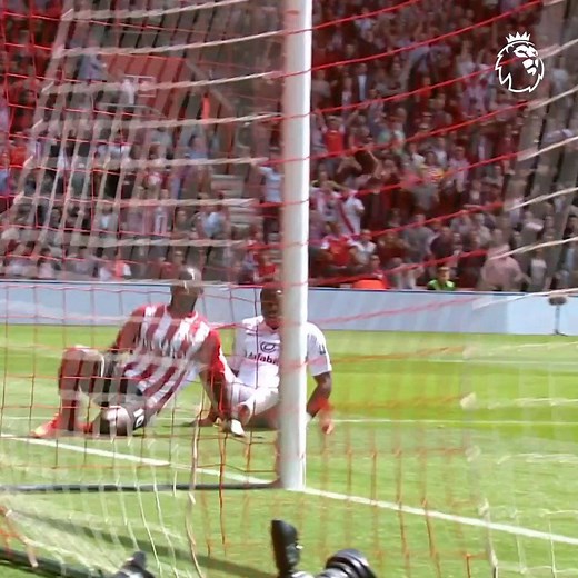 Southampton 🆚 Aston Villa The scene of the fastest PL hat-trick courtesy of Sadio Mané | Premier League