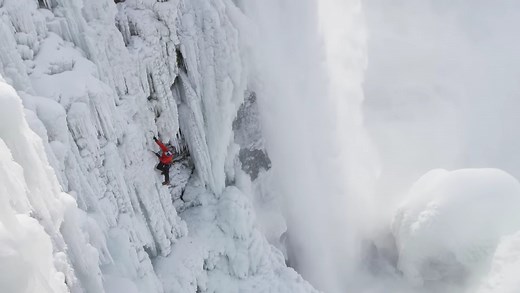 10 Years Ago: Will Gadd and Sarah Hueniken Ice Climb Niagara Falls - Gripped Magazine