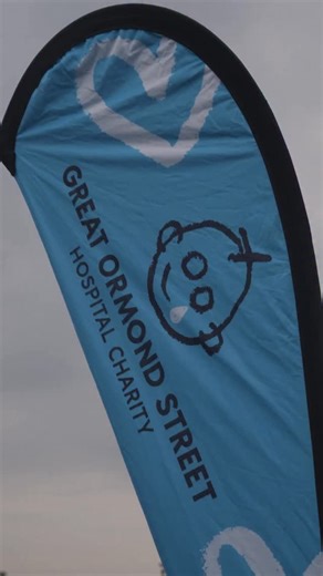 Simon Cowell has become a patron of the GOSH Charity, and he and Lauren Silverman hosted a star-studded fundraiser in the Cotswolds, raising £1m. ✨ Princess Eugenie and Princess Beatrice were among the famous faces helping raise funds towards building a Children’s Cancer Centre at the world-famous hospital. 💛 🎥 Click the link in bio for the full video, all the photos, and the full story. | HELLO!