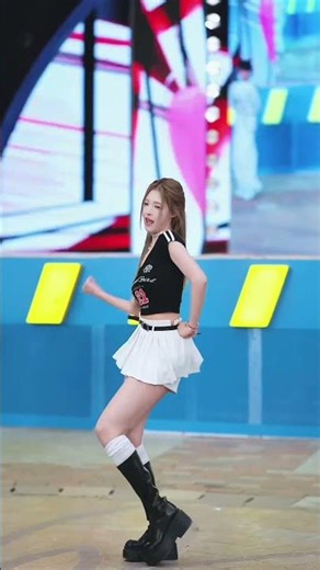 被我的话刺痛了吗 #刺痛 #stellar #kpop #随舞 #YY王