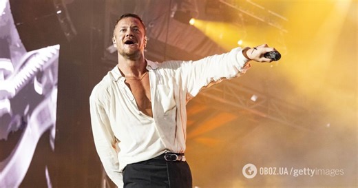 Фронтмен группы Imagine Dragons поднял флаг Украины на концерте в Чикаго. Видео стало вирусным