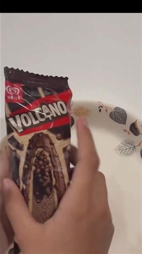volcano review # very yummy #cholaty ice cream #viral