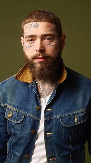 At Coachella 2025, Post Malone delivered a standout performance that highlighted his genre-blending artistry. A particularly memorable moment was his rendition of “Congratulations,” reimagined with a country twist. Backed by a live band, he infused the track with twangy guitar riffs and a laid-back rhythm, transforming the hip-hop anthem into a heartfelt country ballad. This performance underscored Malone’s seamless transition into country music, a journey he began with his 2024 album F-1 Trilli