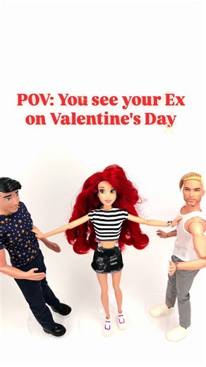 This story is not what it seems 🤭 (poor Ariel) 🤣😱💖💕 #valentinesday #sanvalentin #barbie #dollcollector #meme mermaid The little mermaid Thelittlemermaid Disney DisneyChannel Princess DisneyPrincess Eric Lasirenita Sirenita Red 1989 Videoviral Viral