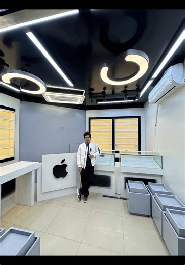 Exciting New Gadget Flagship Store Opening Soon!