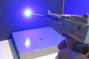 NES Light Zapper is Now a Fully Functioning Laser Pistol